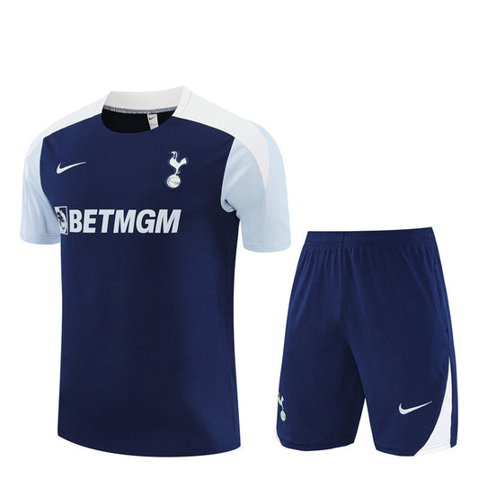 CAMISETA Y PANTALONES CORTOS PARA NIÑOS TOTTENHAM HOTSPUR 25/26